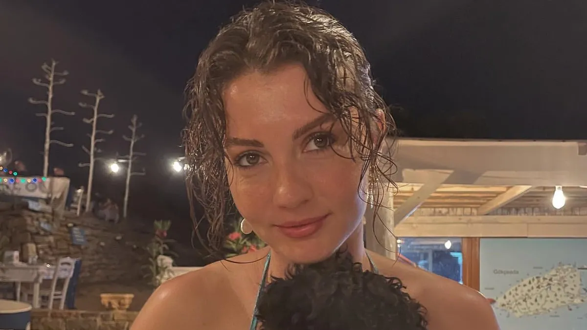 Duyanlar çok şaşırdı! 34 yaşındaki Burcu Özberk hakkındaki bu gerçek çok ilginç!