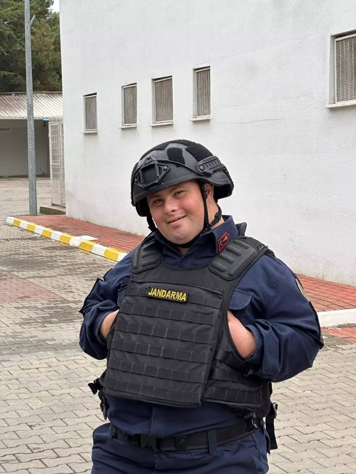 Down Sendromlu Genç İslam Mevlüt’ün Uzman Çavuş Olma Hayali Gerçekleşti