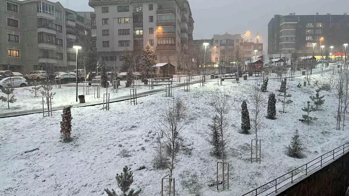 Ankara’da Etkili Kar Yağışı