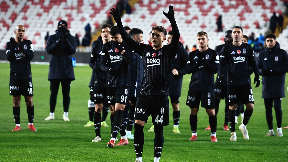 Beşiktaş’ta yeni transferler 60’dan sonra girecek