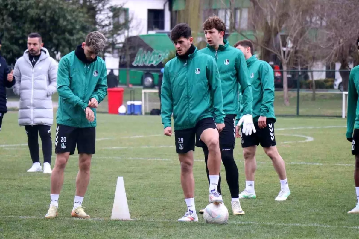 Sakaryaspor İstanbulspor Maçına Hazırlanıyor