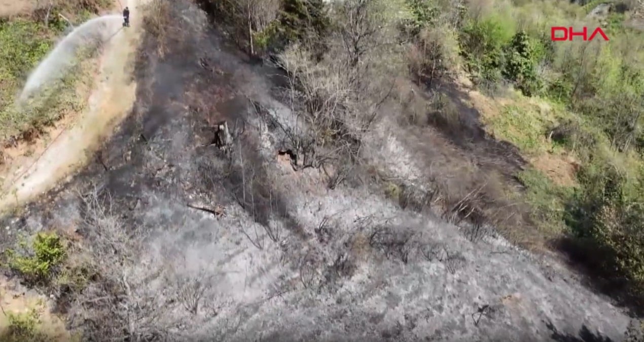 Trabzon’da örtü yangını panik yarattı