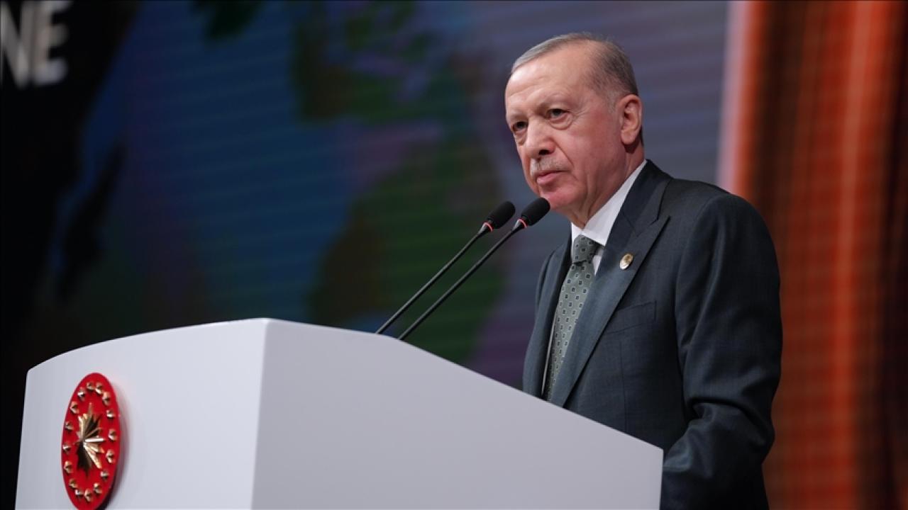 Cumhurbaşkanı Erdoğan: Sükunetimiz birilerini çok hatalı heveslere sürüklemesin
